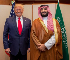 قبّل مؤخرتي”.. تصريحات ترامب الصادمة عن محمد بن سلمان تشعل الساحة الدولية