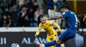 موعد مباراة الهلال والتعاون اليوم في دوري روشن: الزعيم يخشى مفاجآت السكري في ليلة الحسم